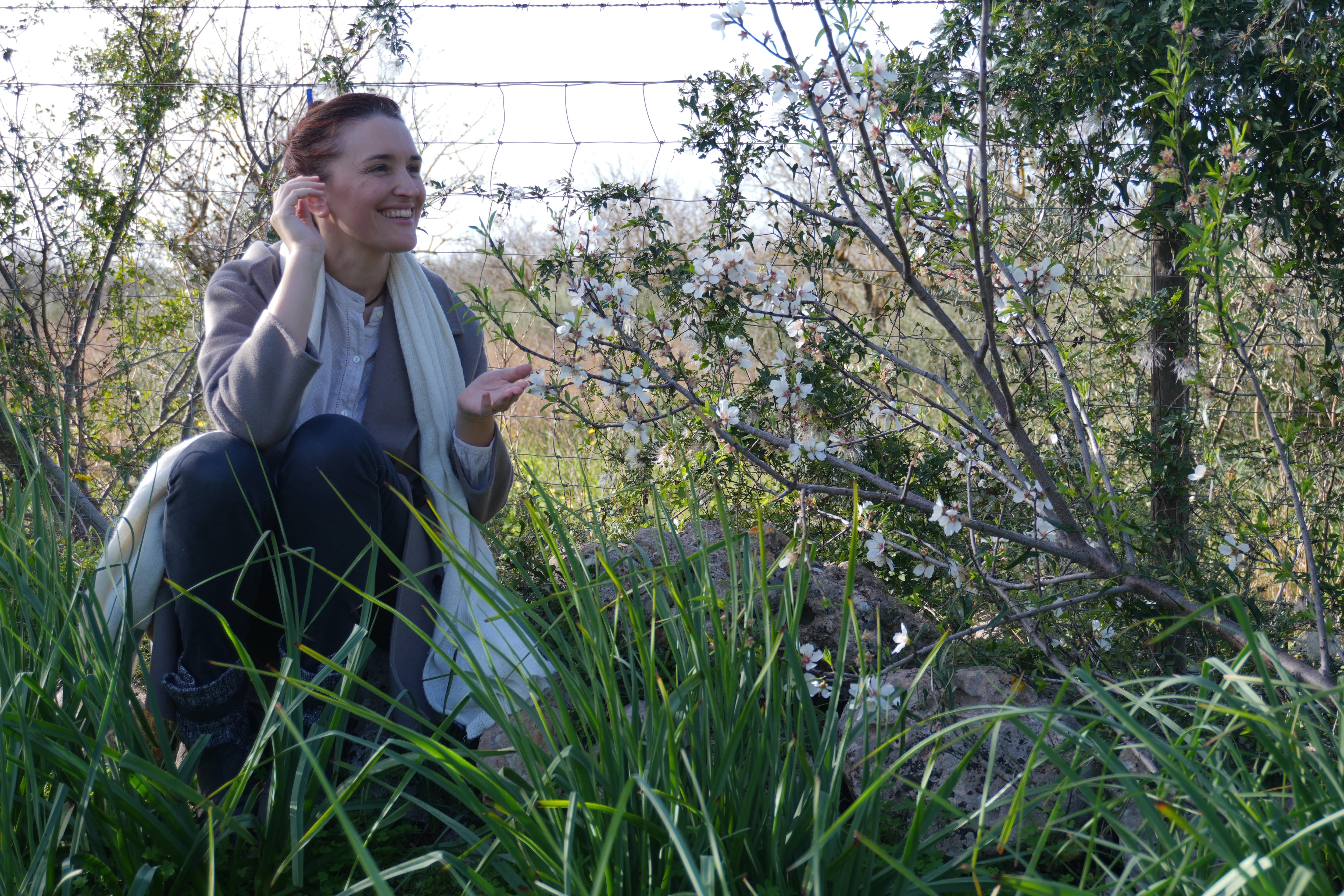 Aina S. Erice, bióloga y divulgadora: “Seguimos viendo a las plantas como ‘algo’, en vez de como ‘alguien’, y es un error del que nos conviene salir”